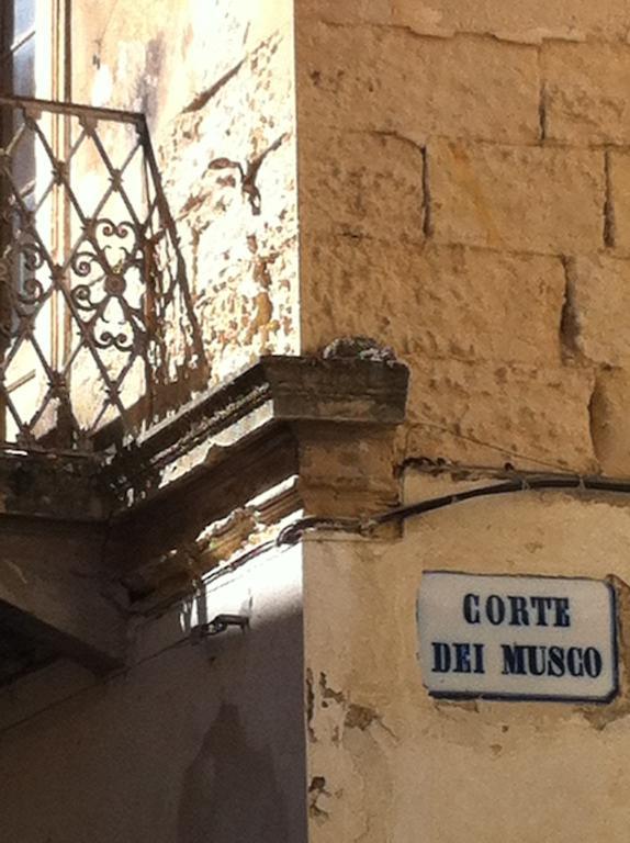 B&B Corte Dei Musco Лечче Экстерьер фото